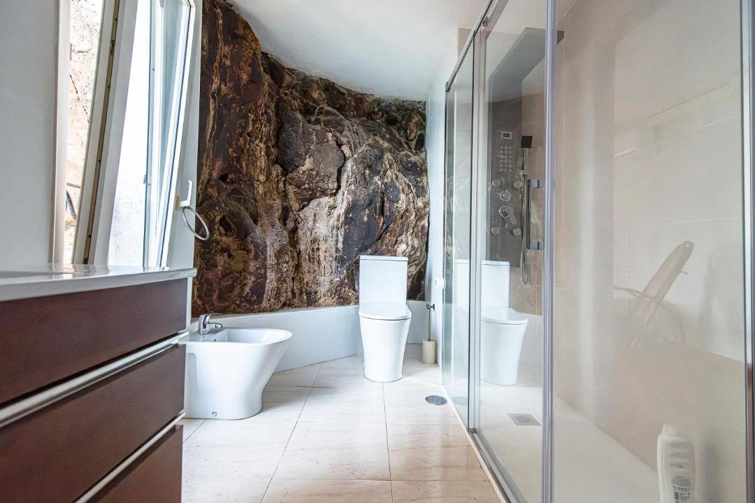 Photo of Bathroom in Almeria