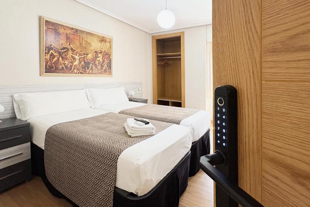 Photo of Bedroom in Logrono City Centre