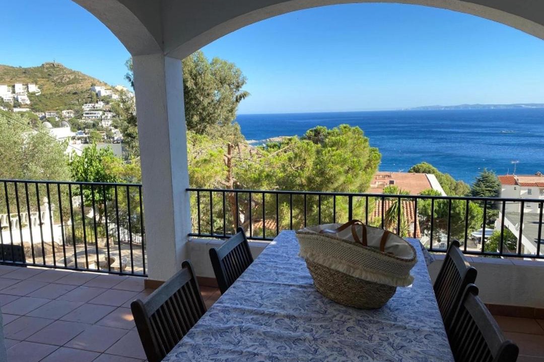 Photo of Patio Balcony in Almadraba-Canyelles