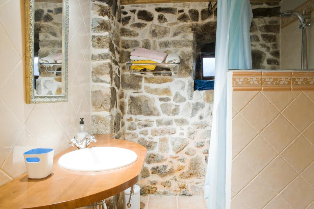 Photo of Bathroom in Triongo