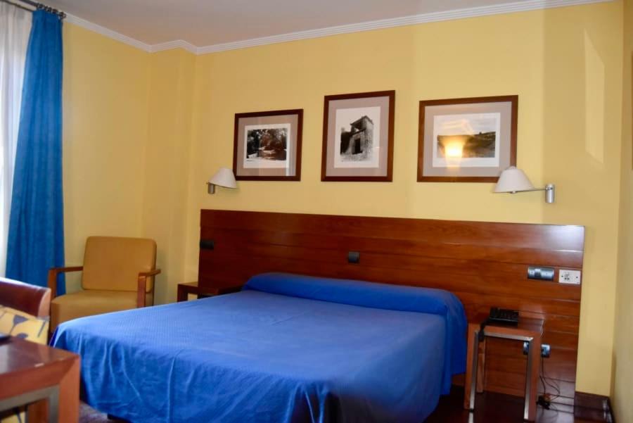 Photo of Bedroom in Sepulveda
