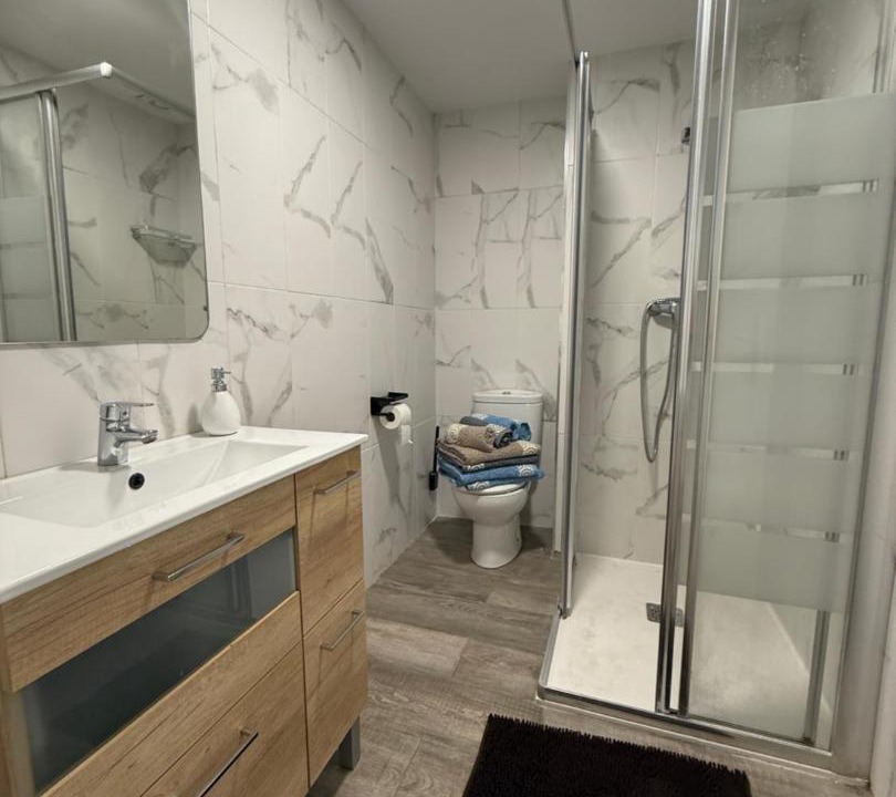 Photo of Bathroom in Autol