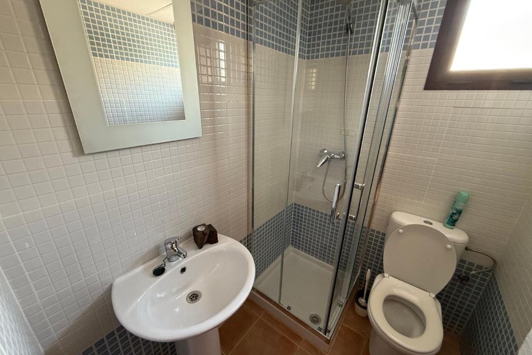 Photo of Bathroom in Los Geraeos