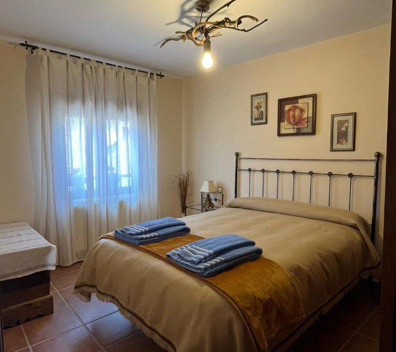 Photo of Bedroom in Basardilla