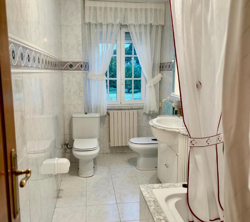 Photo of Bathroom in Outeiro de Rei