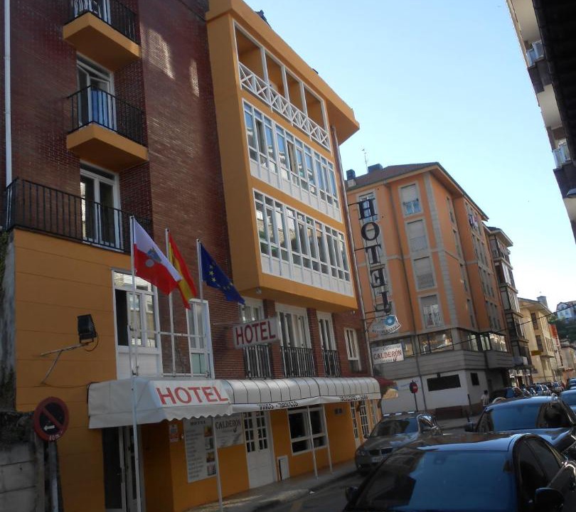 Photo of Buildings in San Vicente de la Barquera