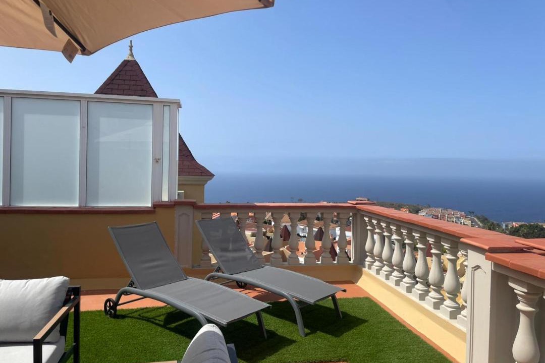 Photo of Patio Balcony in La Quinta