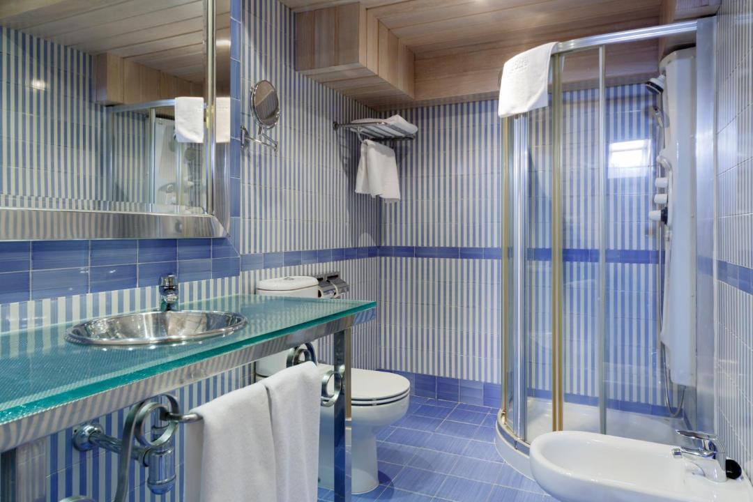 Photo of Bathroom in Burgos
