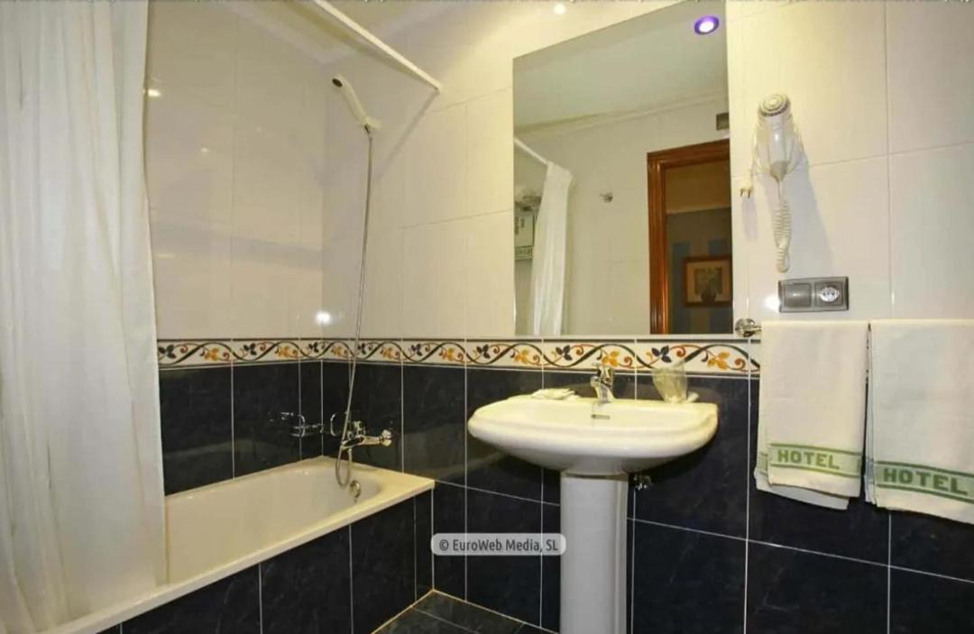 Photo of Bathroom in Nava