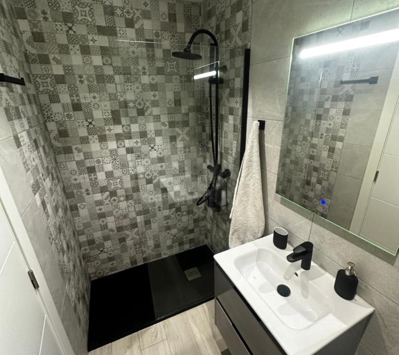 Photo of Bathroom in Carino