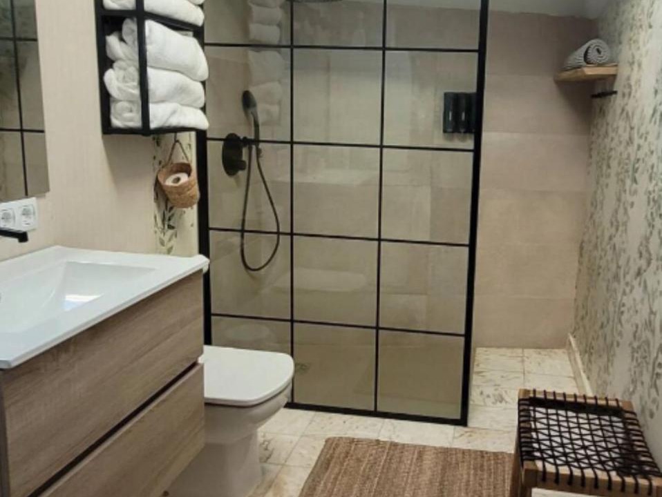 Photo of Bathroom in Laguardia Old Town