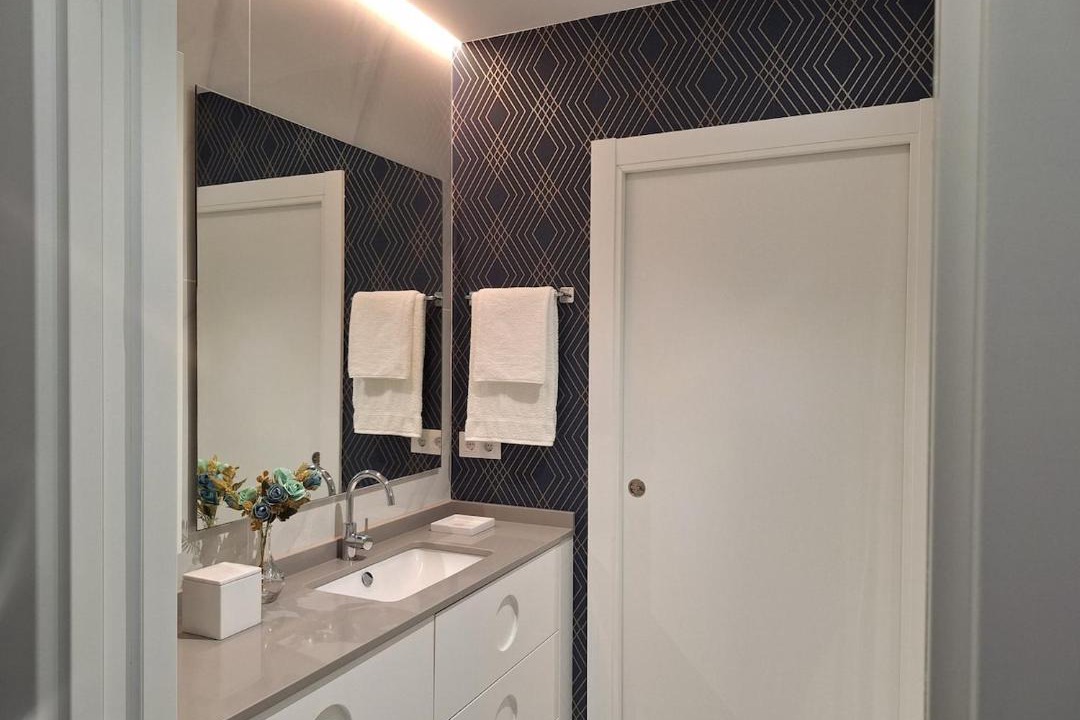 Photo of Bathroom in Naron