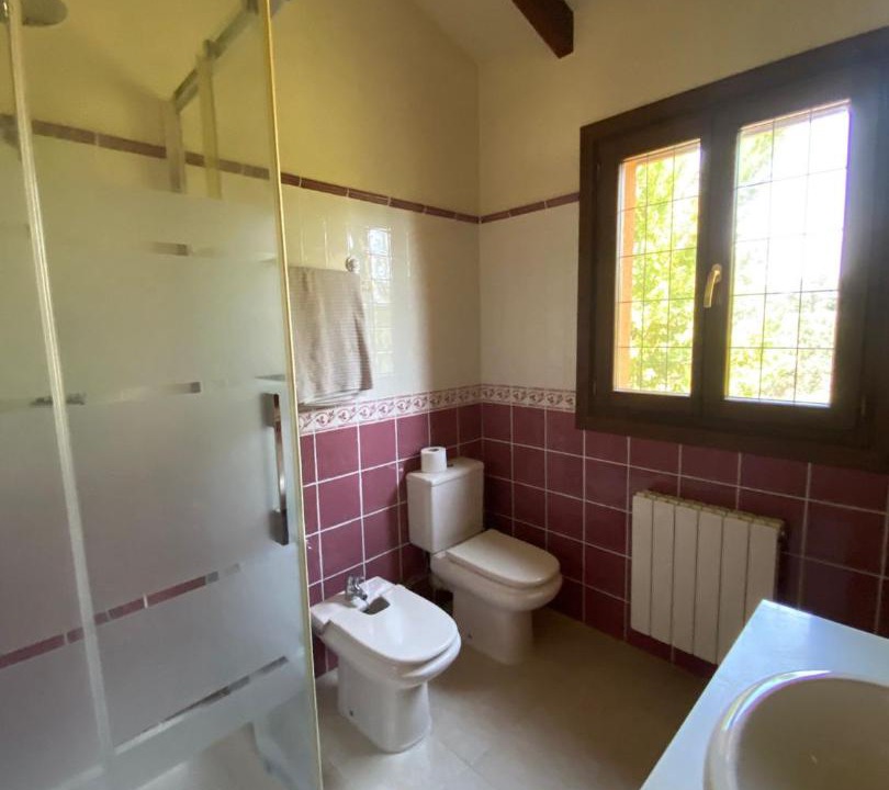 Photo of Bathroom in Valverde de la Virgen