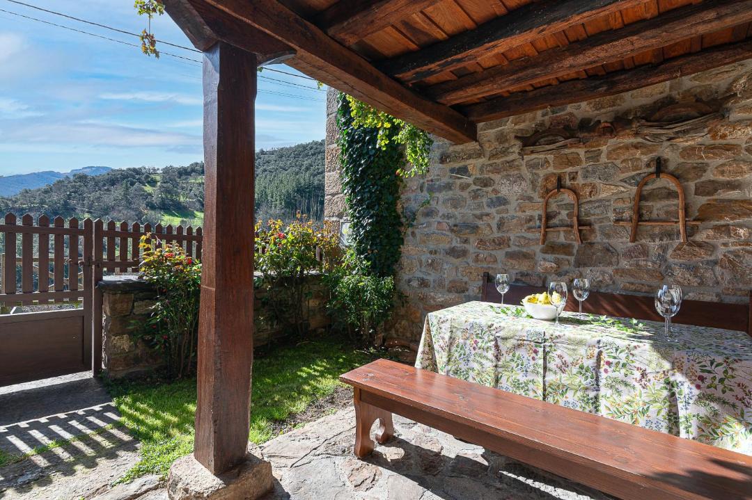 Photo of Patio Balcony in Cabezon de Liebana