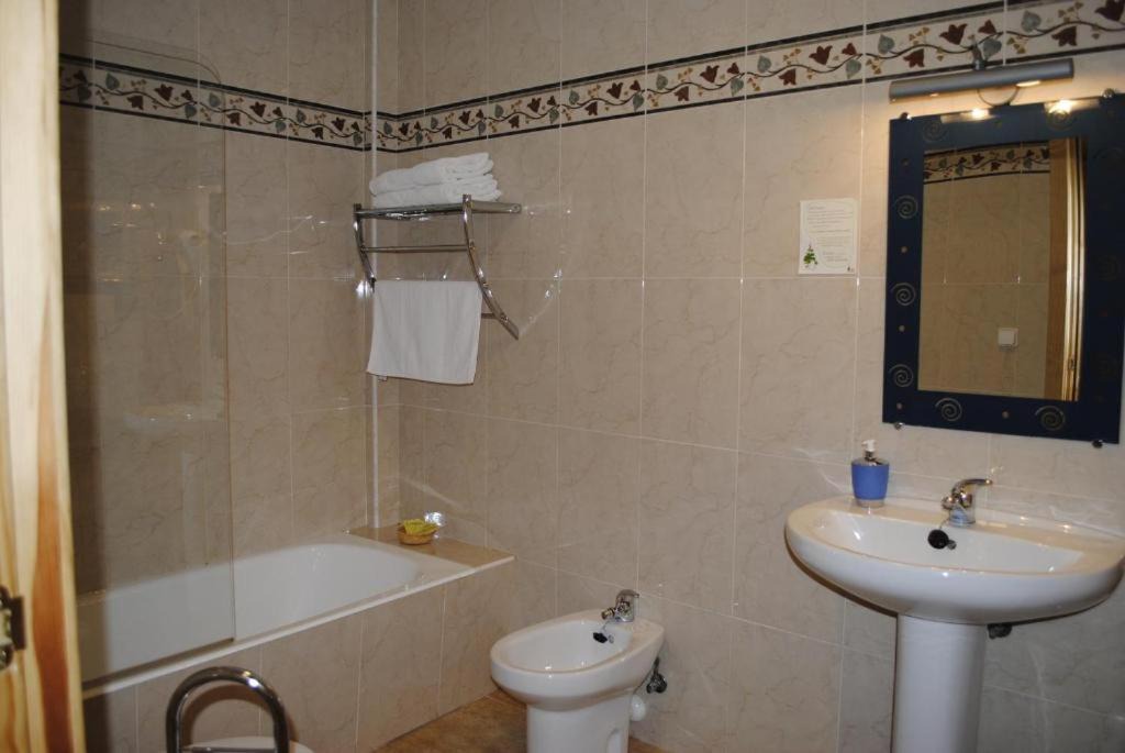 Photo of Bathroom in Vinuesa