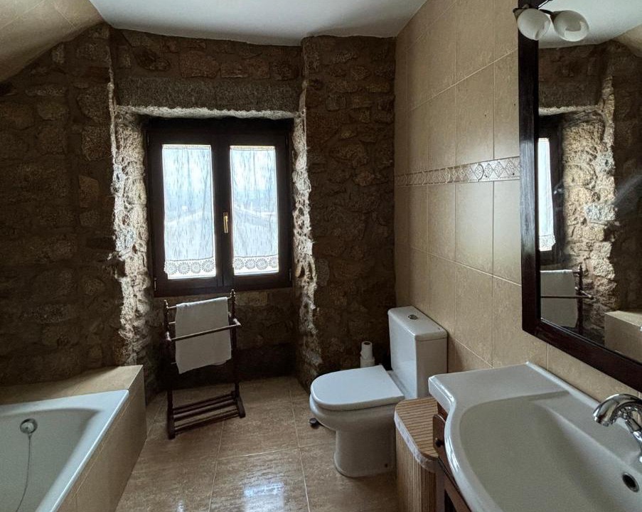 Photo of Bathroom in Ferrol