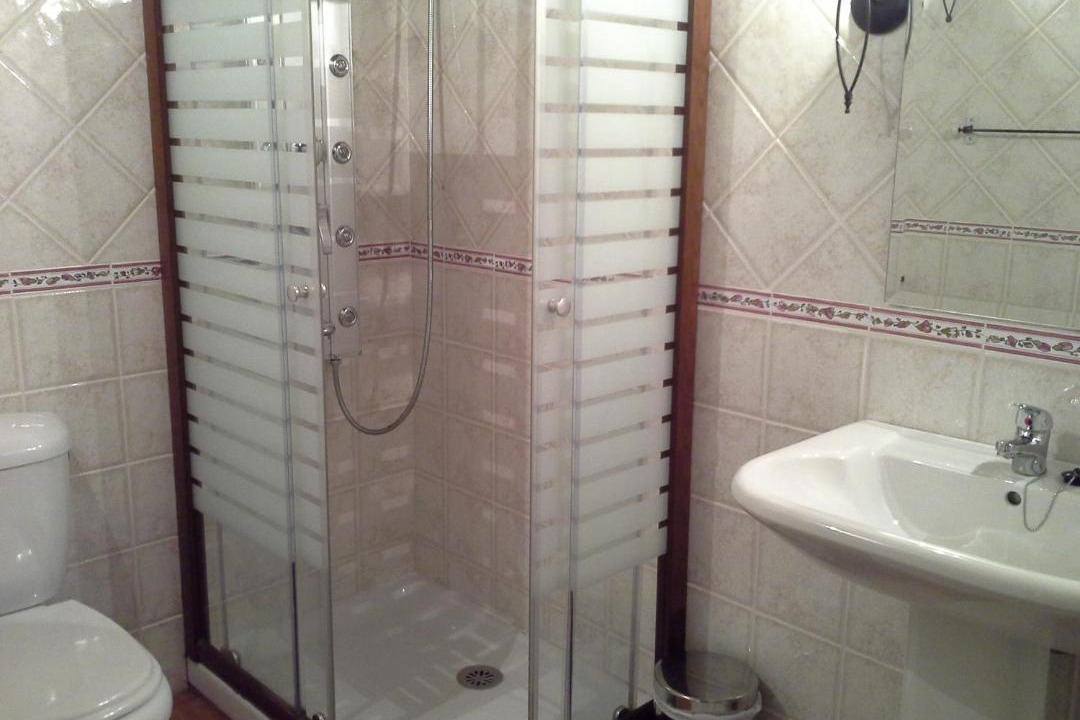 Photo of Bathroom in Alles