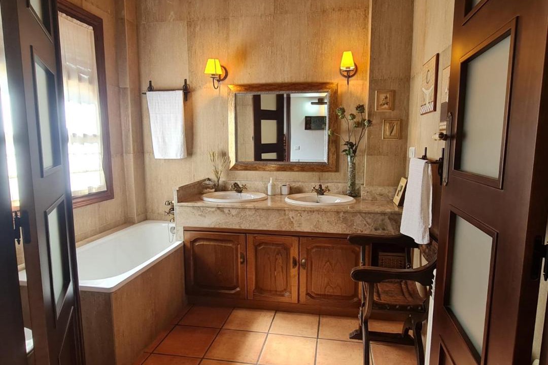 Photo of Bathroom in Casas de Haro