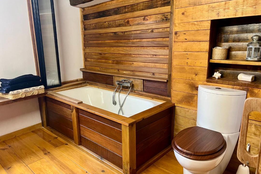 Photo of Bathroom in Robres del Castillo