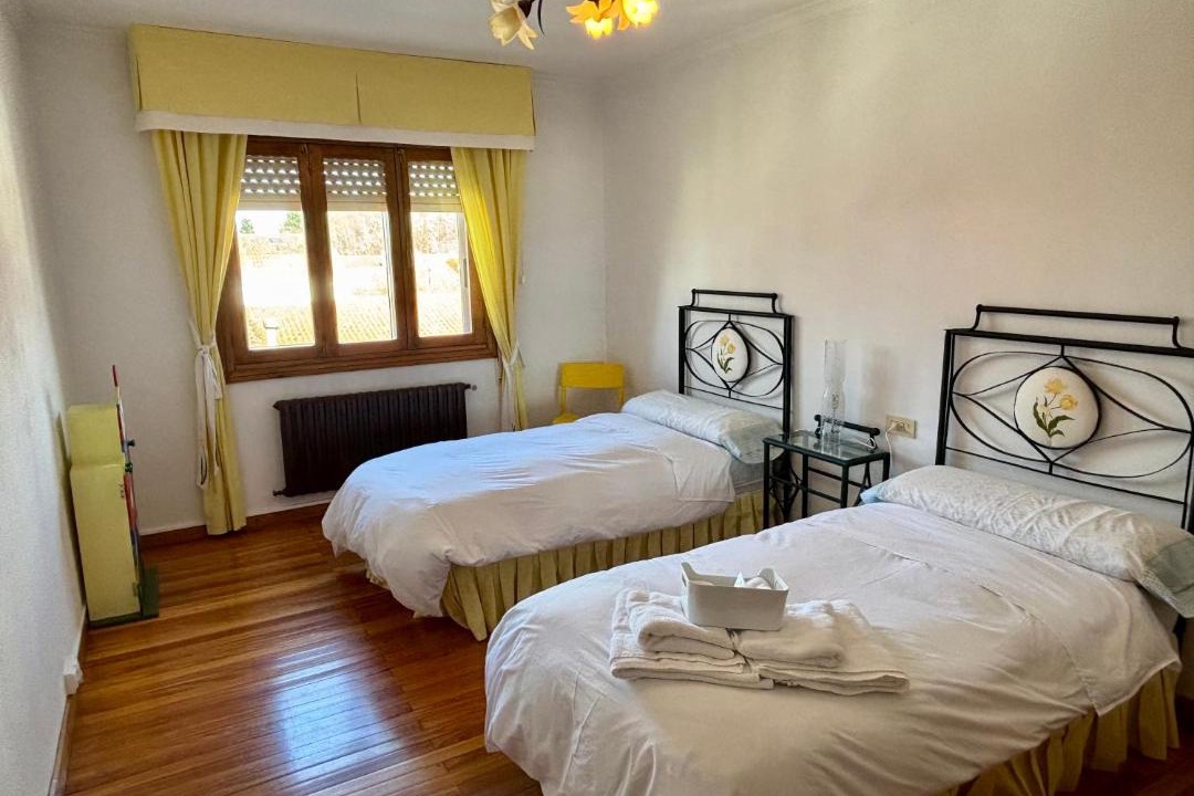 Photo of Bedroom in Sober