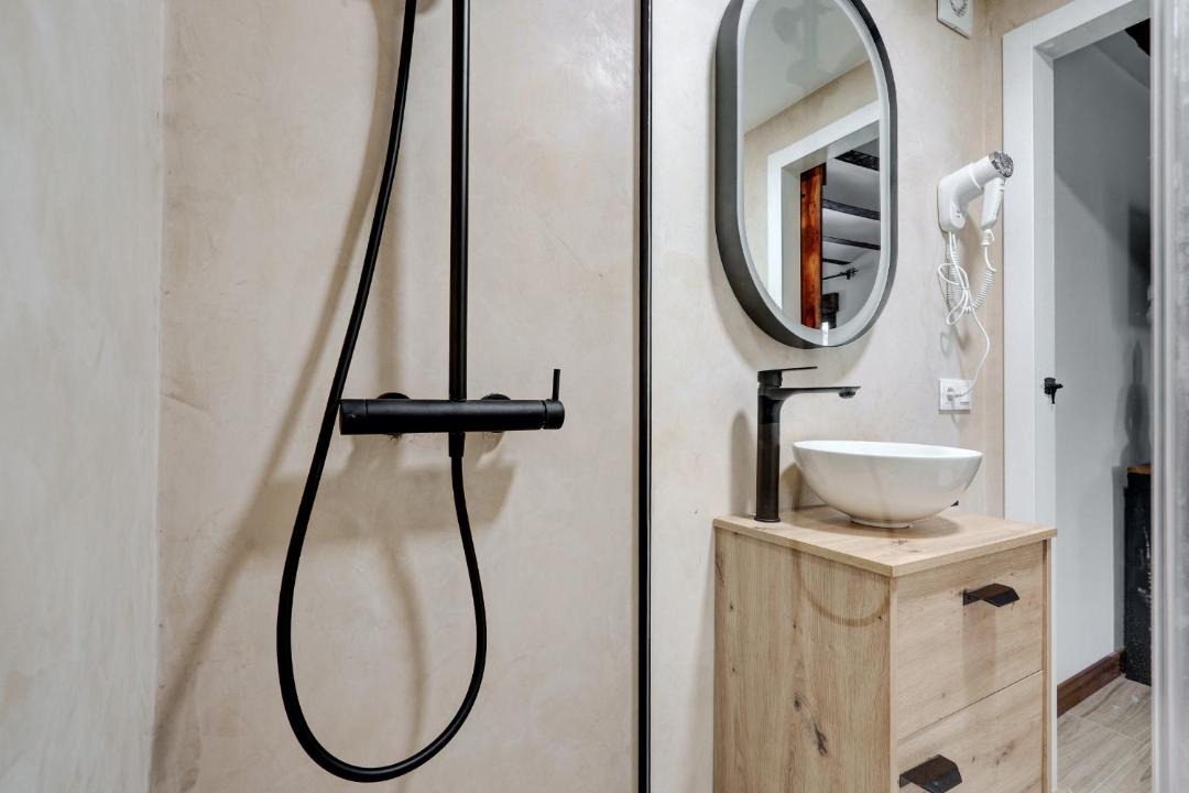 Photo of Bathroom in Cihuri