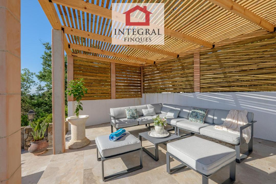 Photo of Patio Balcony in Vall-Llobrega