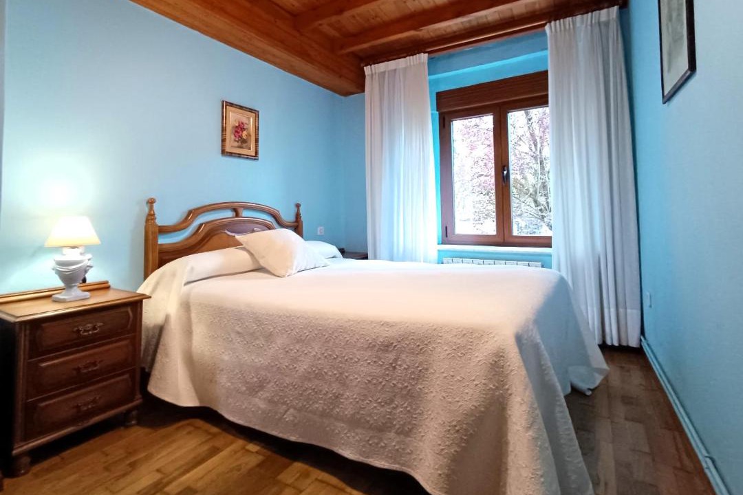 Photo of Bedroom in Villar de Huergo