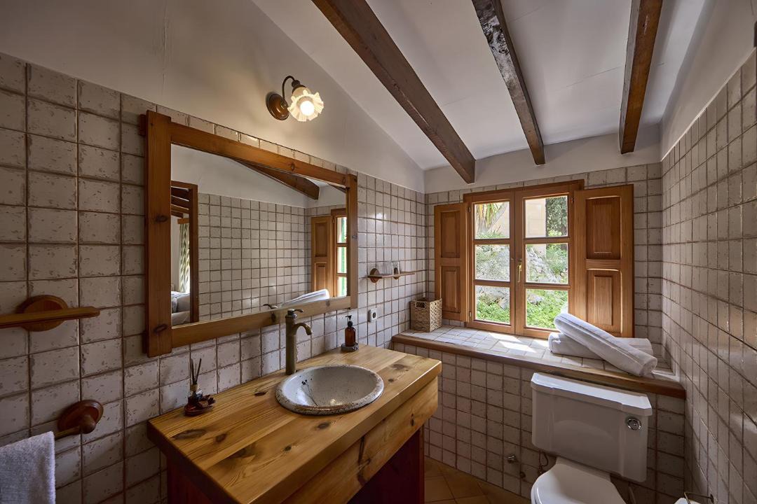 Photo of Bathroom in Banyalbufar