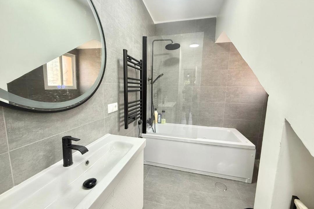 Photo of Bathroom in Barajas de Melo