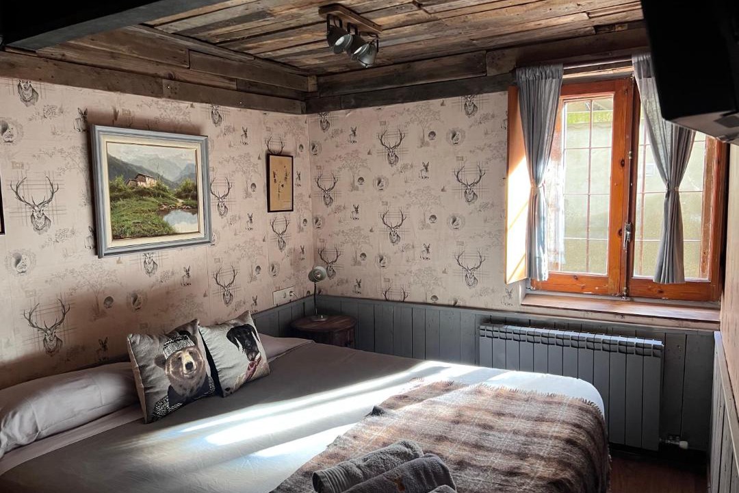 Photo of Bedroom in Llivia