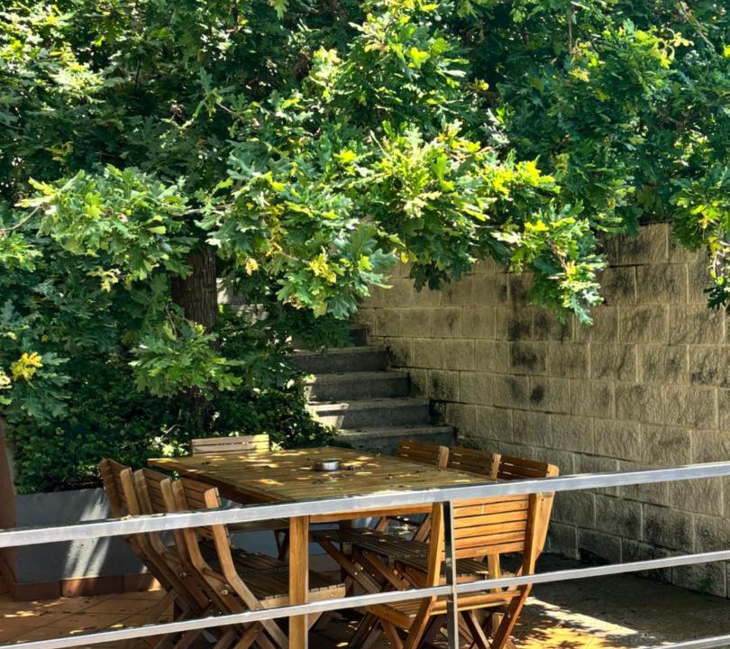 Photo of Patio Balcony in Saians