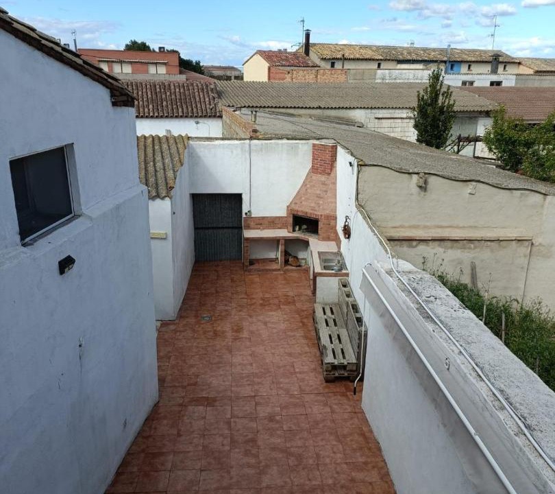 Photo of Others in Alcubierre