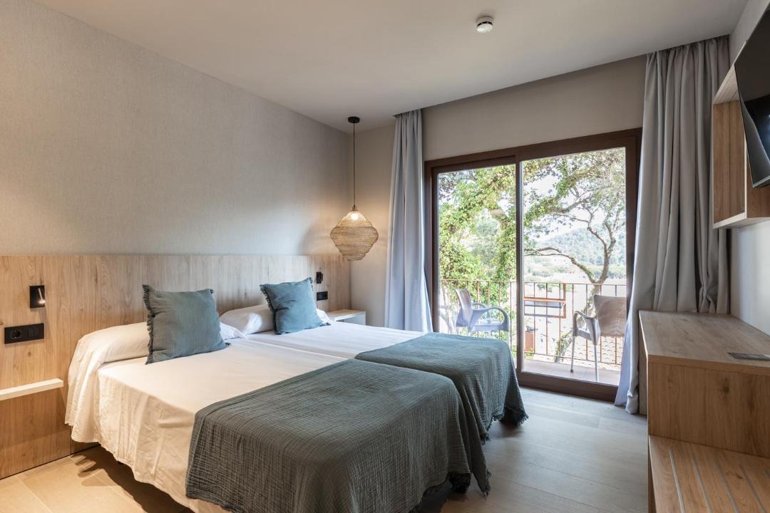 Photo of Bedroom in Llafranc