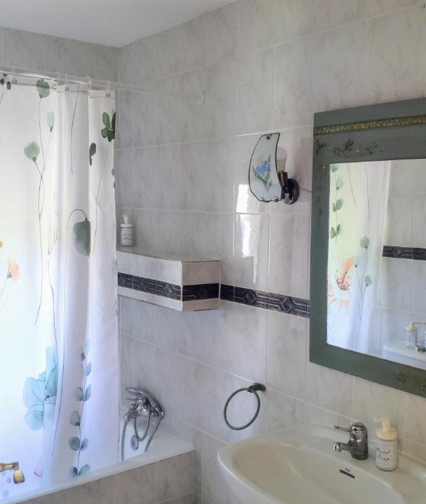 Photo of Bathroom in Sarratillo