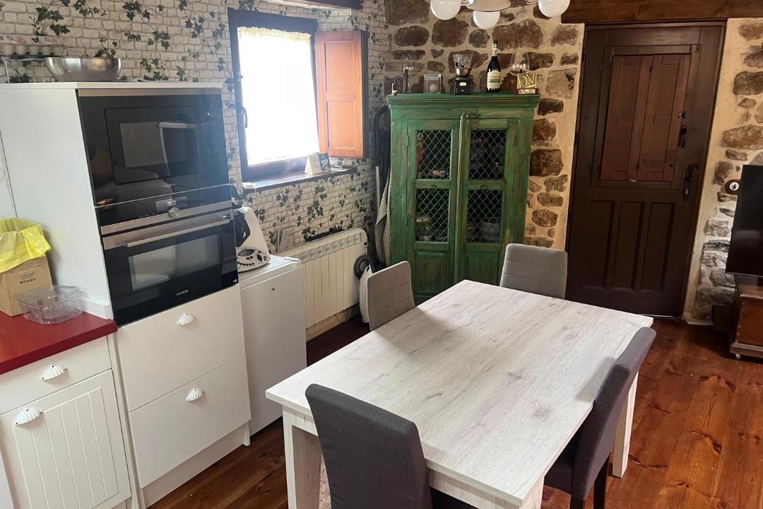 Photo of Kitchen in Salinas de Pisuerga