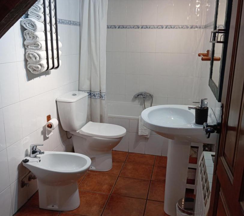 Photo of Bathroom in Ojedo
