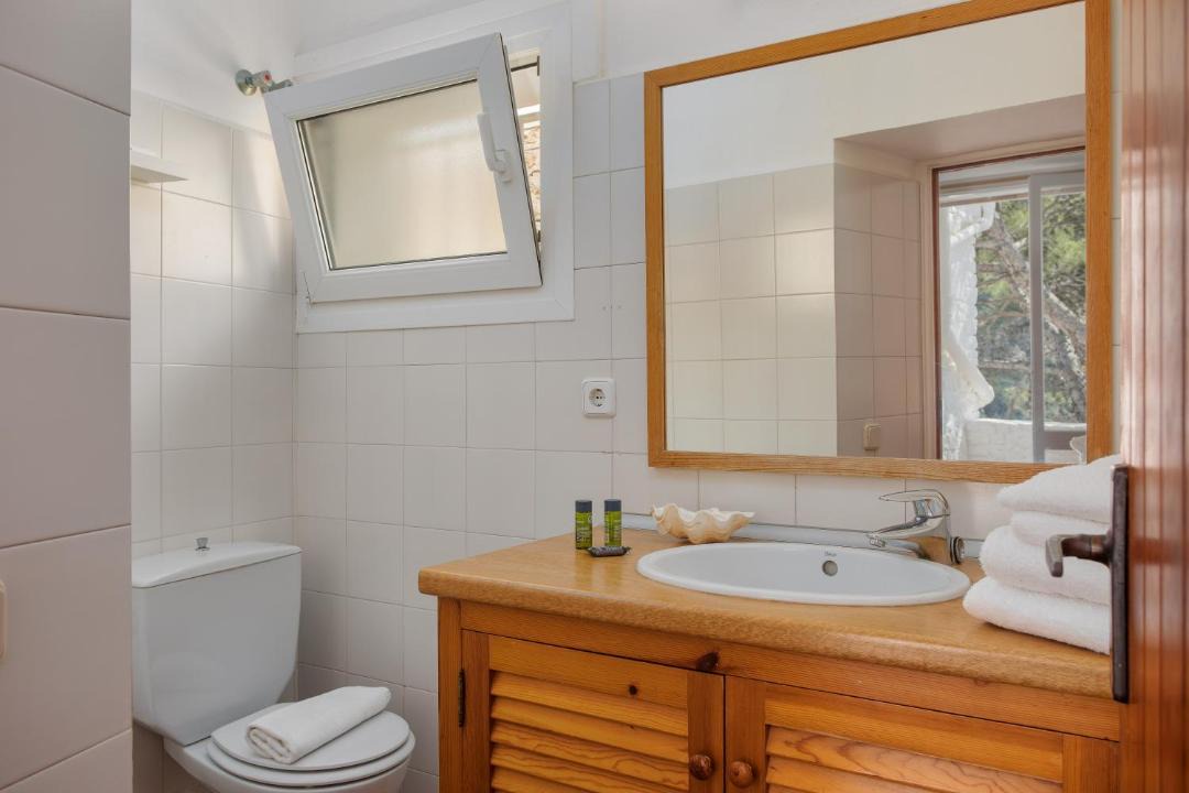 Photo of Bathroom in Sa Tuna