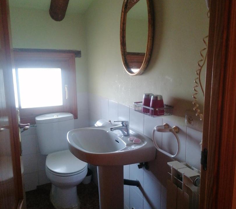 Photo of Bathroom in Loporzano