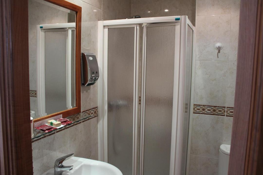 Photo of Bathroom in Ares