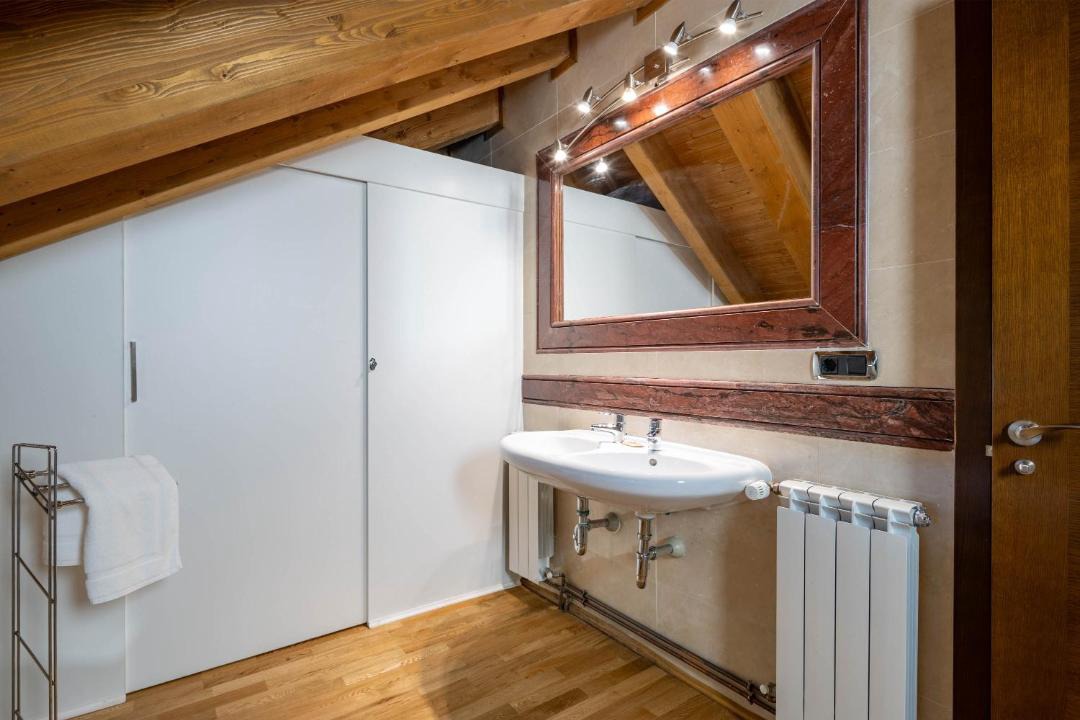 Photo of Bathroom in Marcelle