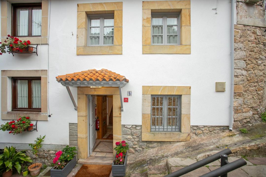Photo of Others in San Vicente de la Barquera
