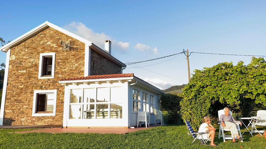 Photo of Others in Esteiro