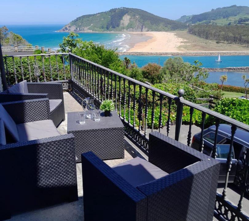 Photo of Patio Balcony in Linero