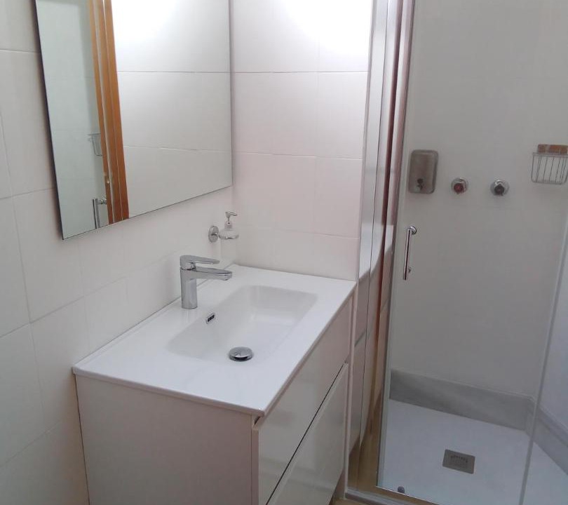 Photo of Bathroom in Betanzos