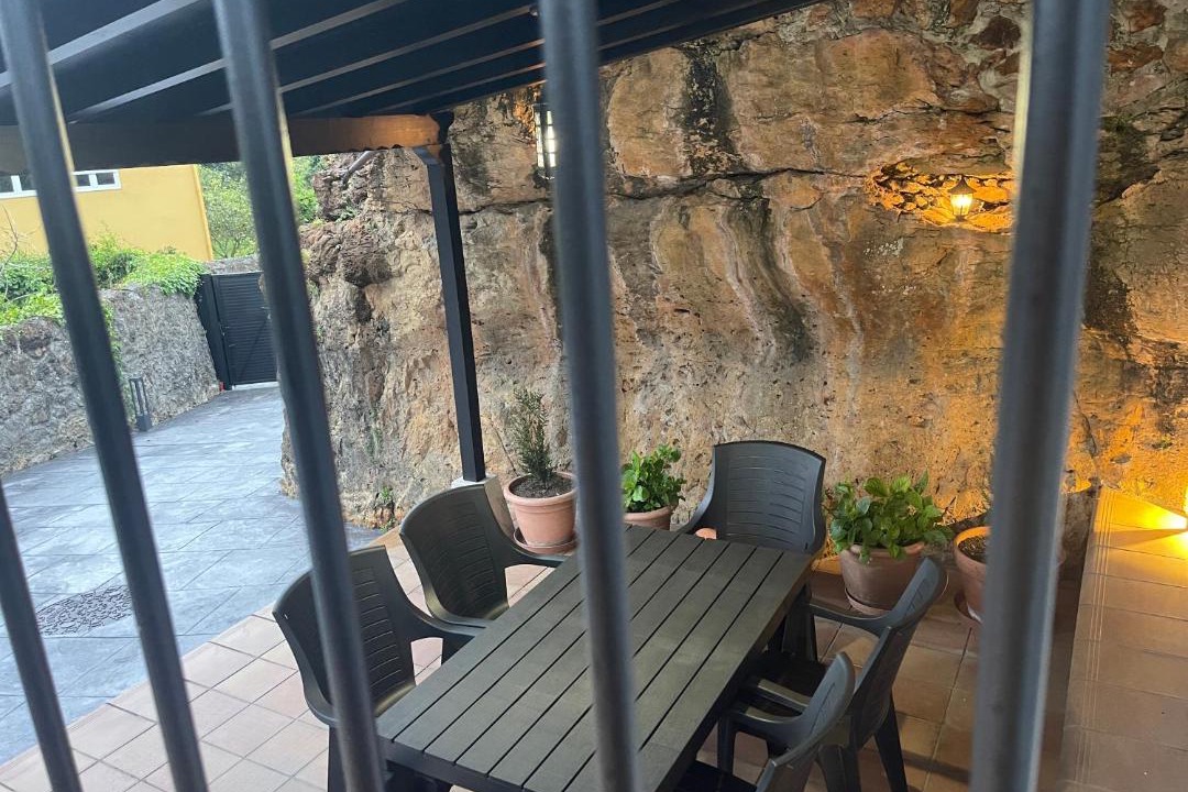 Photo of Patio Balcony in Novales