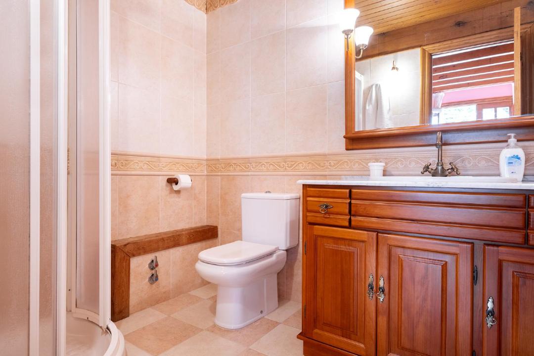 Photo of Bathroom in Prellezo