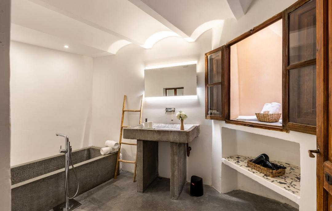 Photo of Bathroom in Banyalbufar