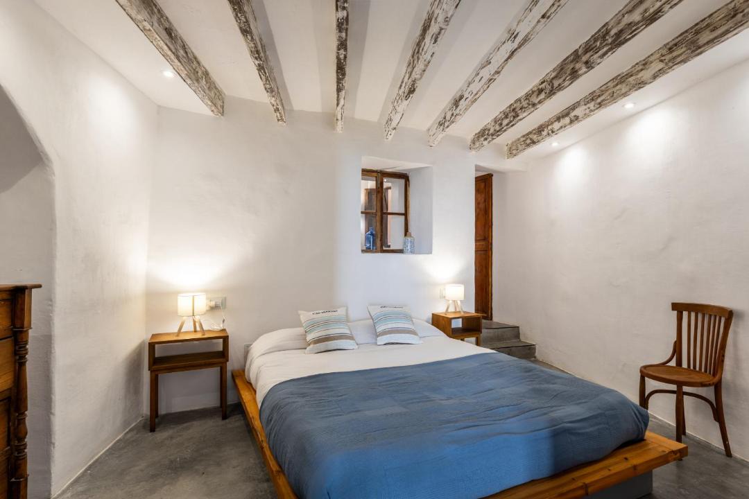 Photo of Bedroom in Banyalbufar
