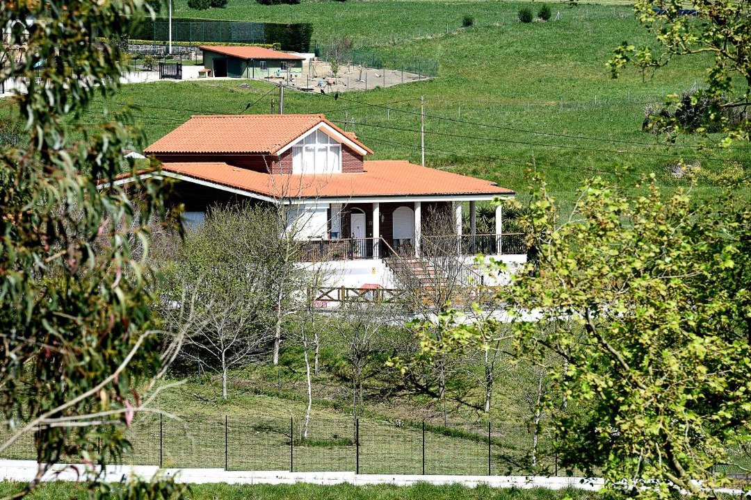 Photo of Others in Queveda