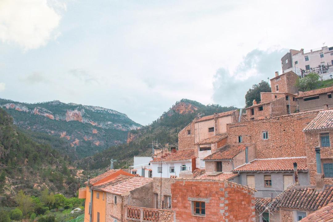 Photo of Buildings in Royo Odrea